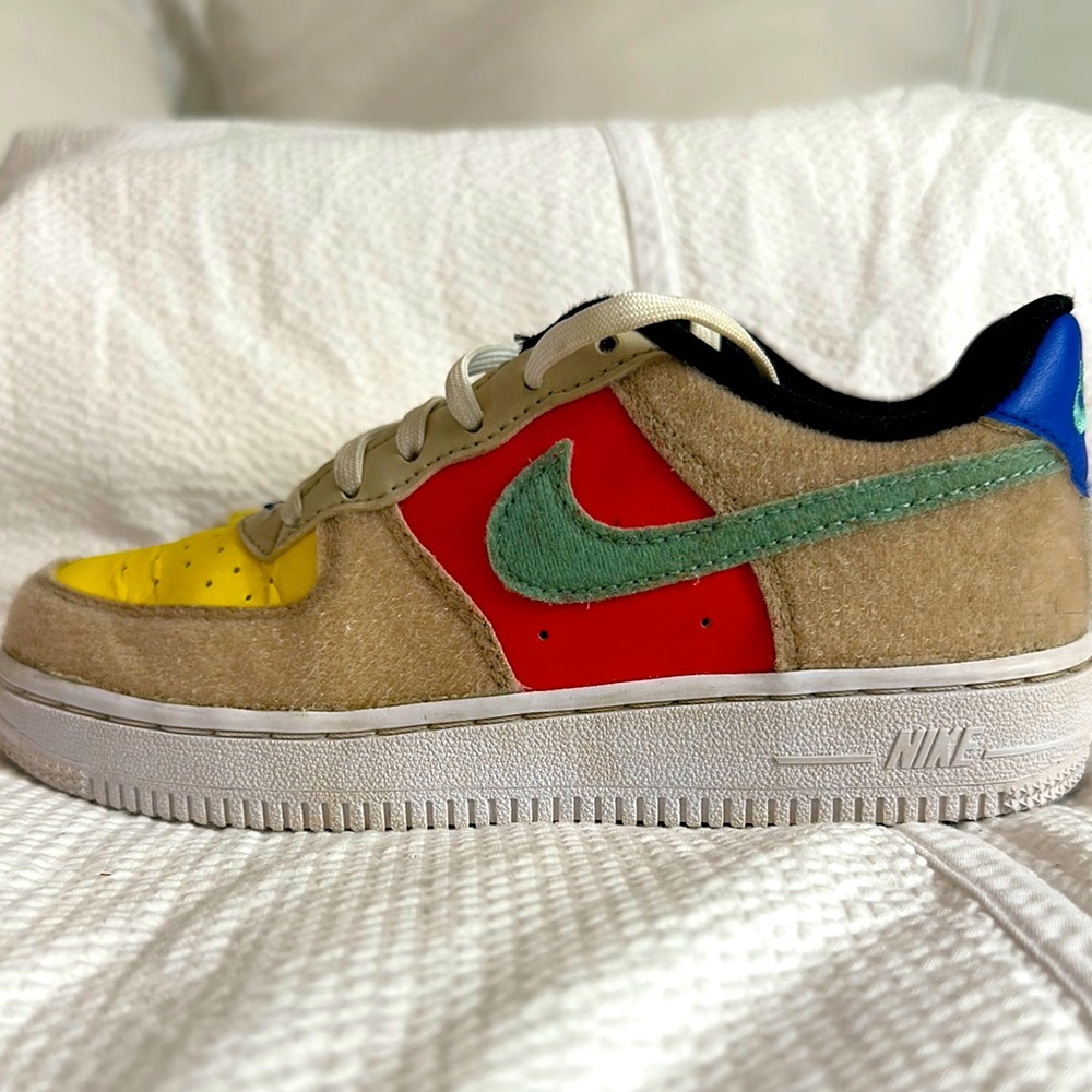 Nike Air Force 1 Sanddrift Track Red- kids Sz 1